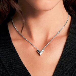 Louis Vuitton Essential V Silver-Tone Supple Necklace